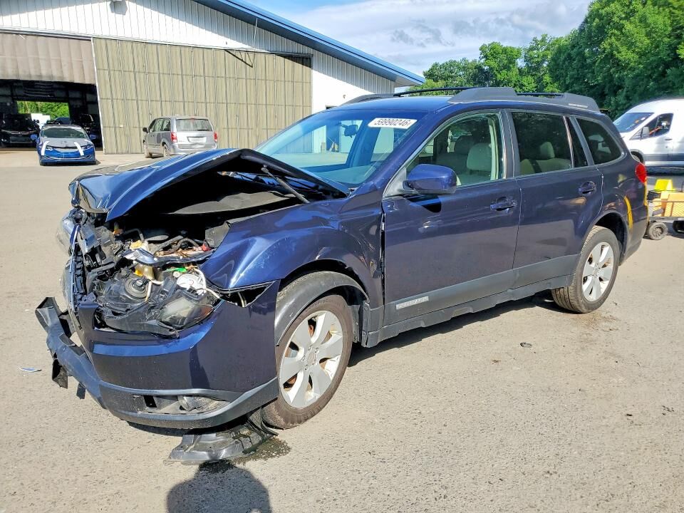 2012 SUBARU Outback