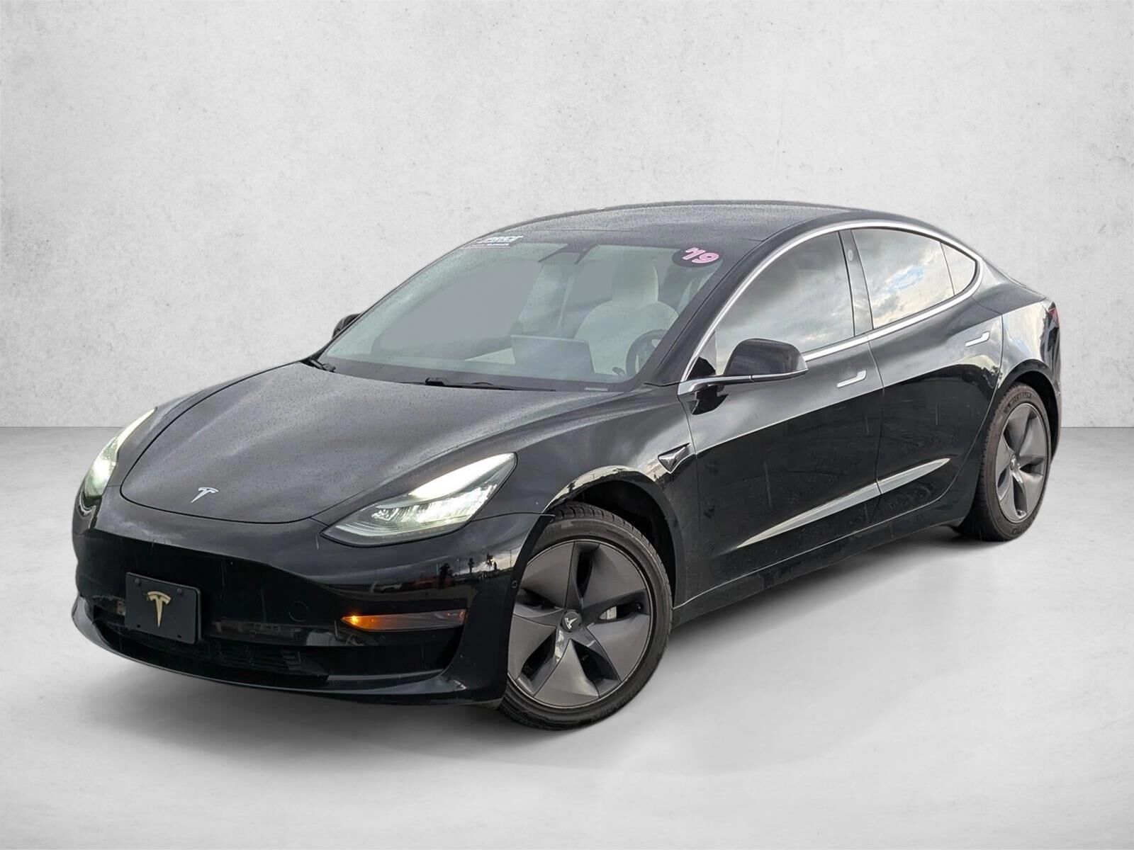 2019 TESLA Model 3