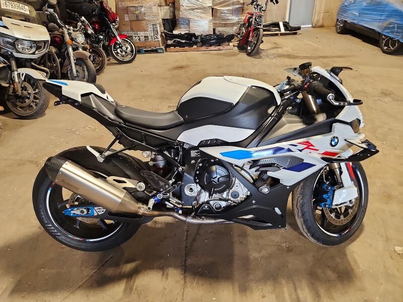 2024 BMW S 1000 RR