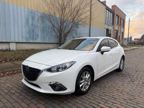2015 MAZDA Mazda3