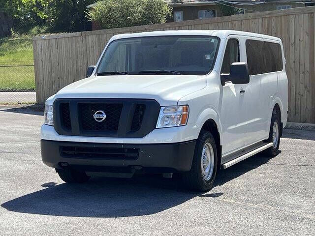2017 NISSAN NV3500