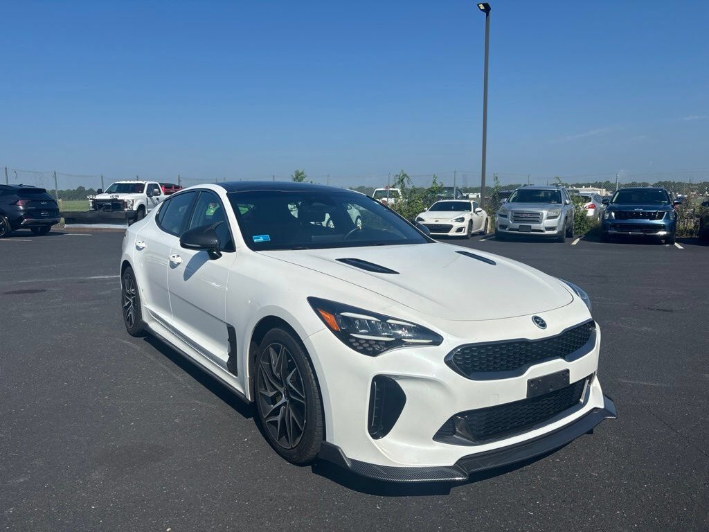 2022 KIA Stinger