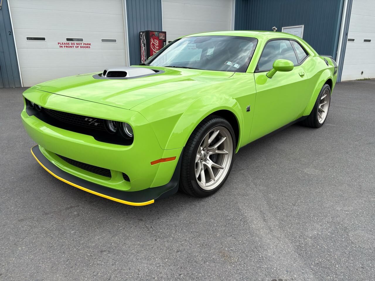 2023 DODGE Challenger