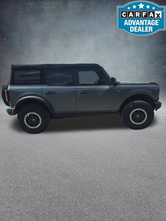 2022 FORD Bronco