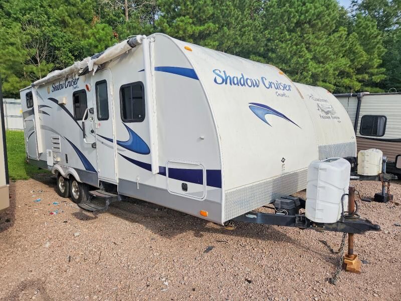 2013 CRUISER RV Shadow Cruiser