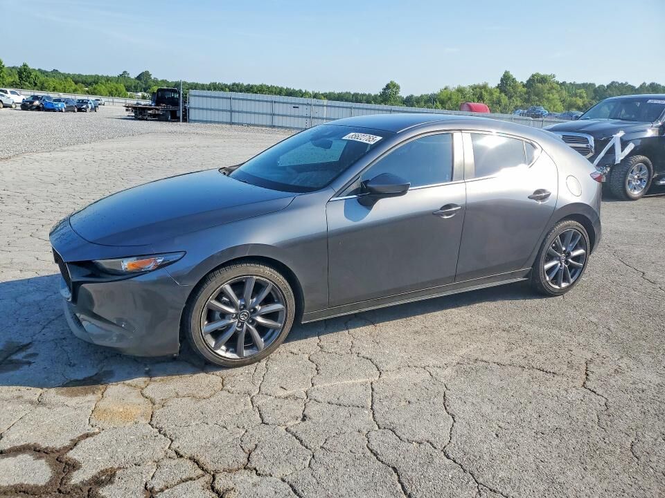 2021 MAZDA Mazda3