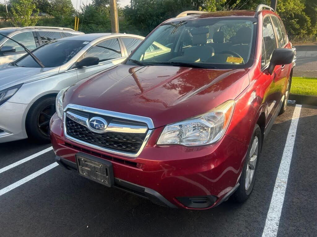 2016 SUBARU Forester