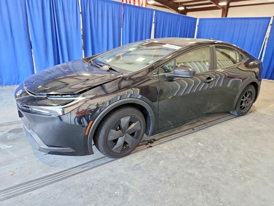 2024 TOYOTA PRIUS
