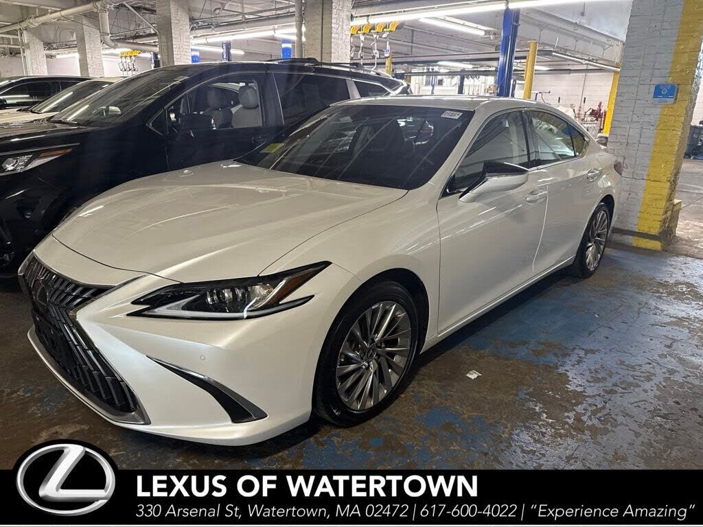 2023 LEXUS ES