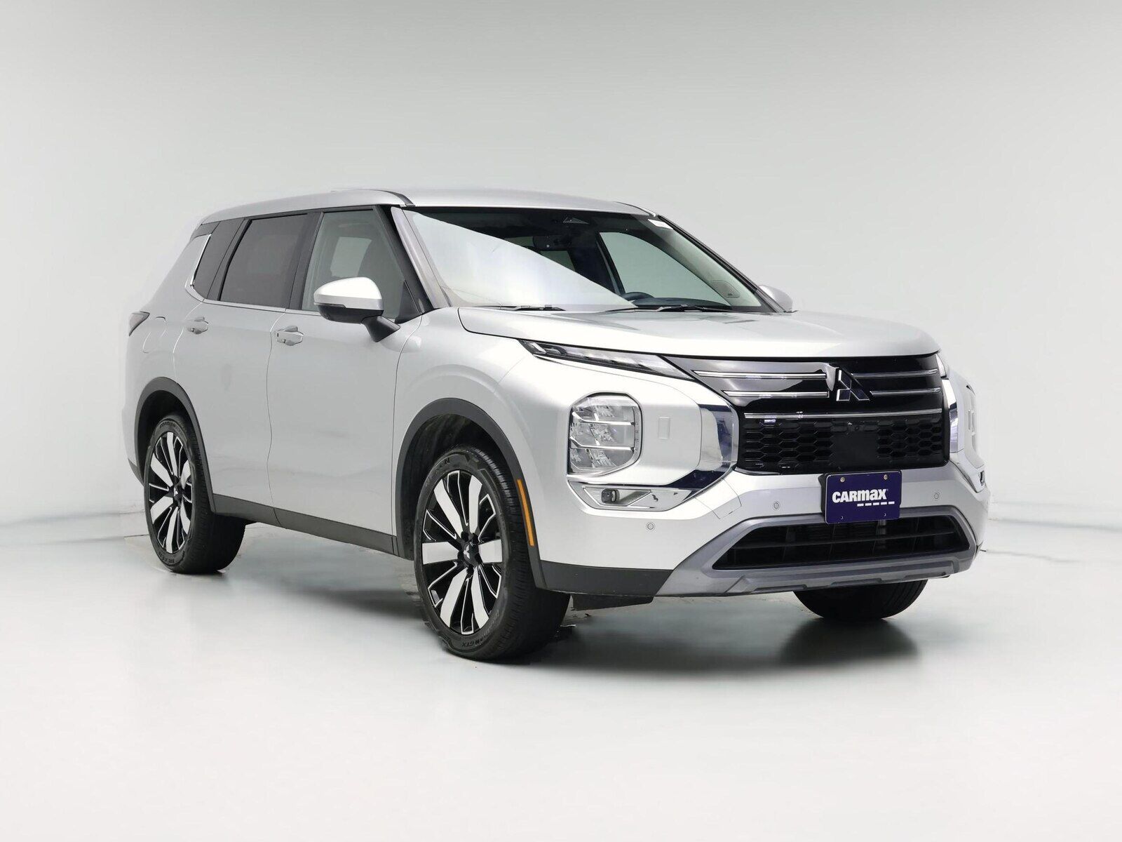 2025 MITSUBISHI Outlander