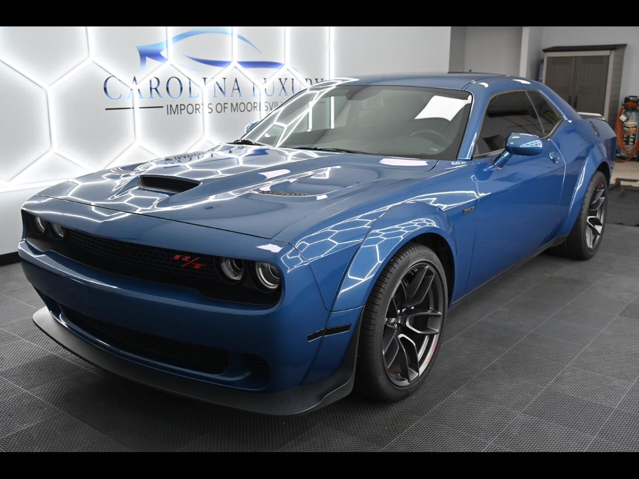 2021 DODGE Challenger