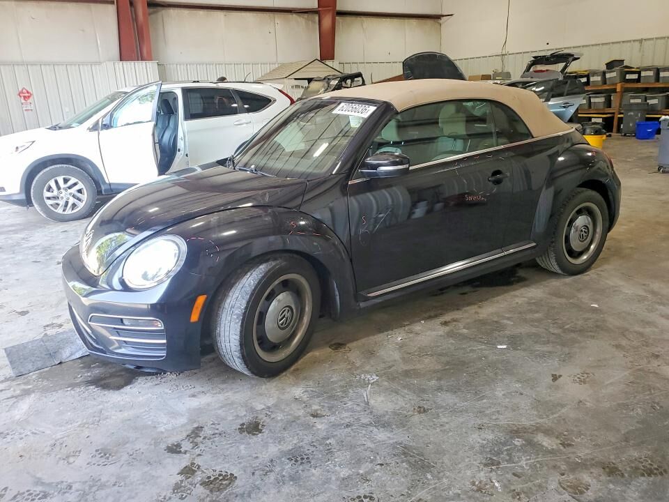 2018 VOLKSWAGEN Beetle