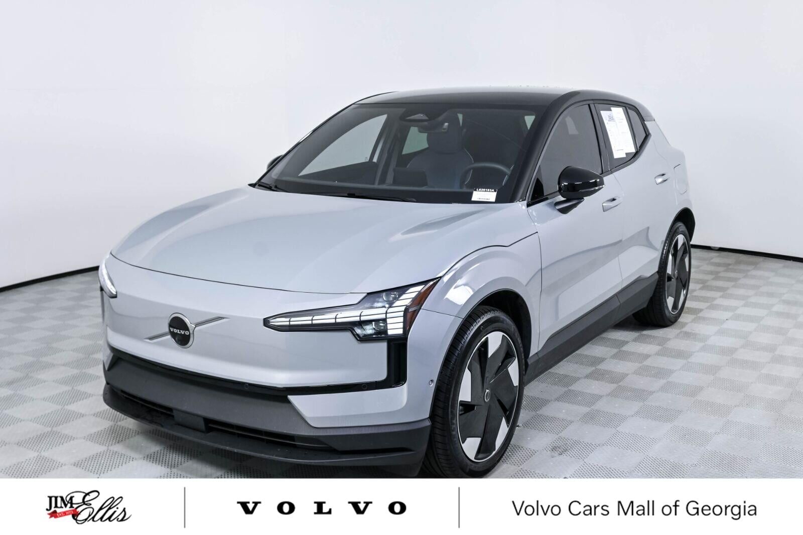 2025 VOLVO EX30