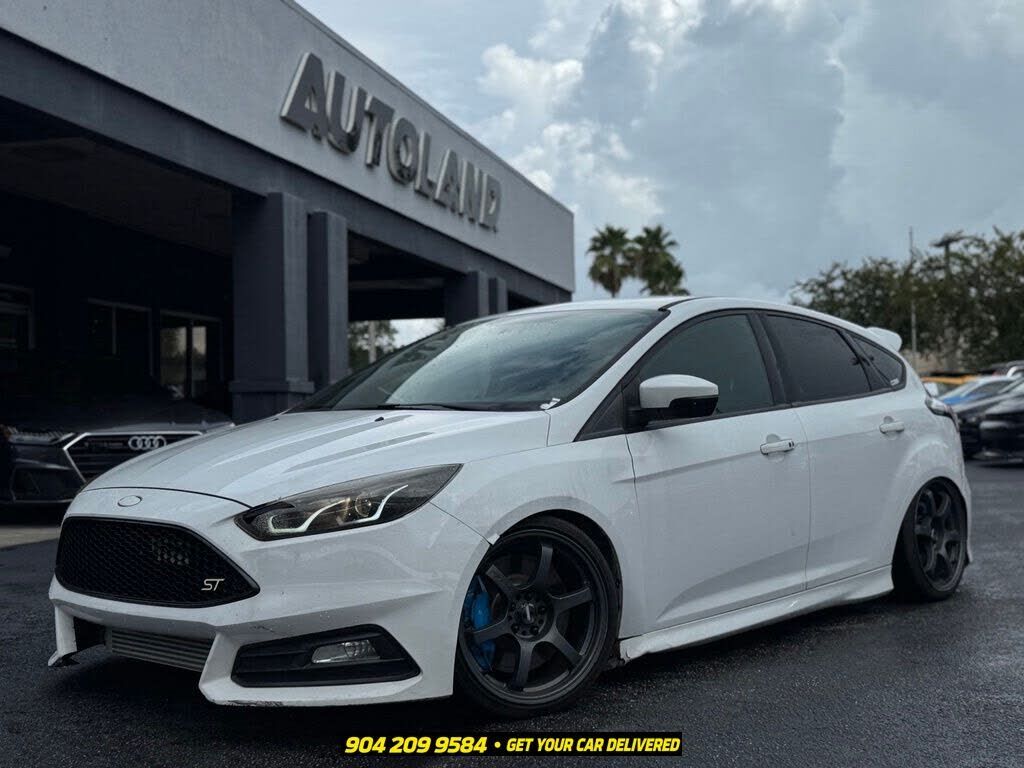 2018 FORD Focus