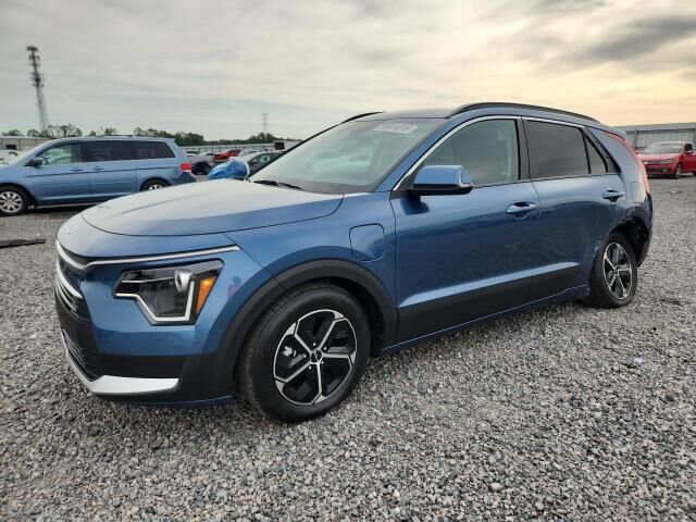 2025 KIA Niro