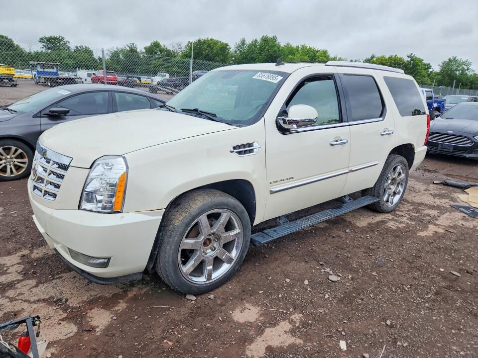 2014 CADILLAC Escalade