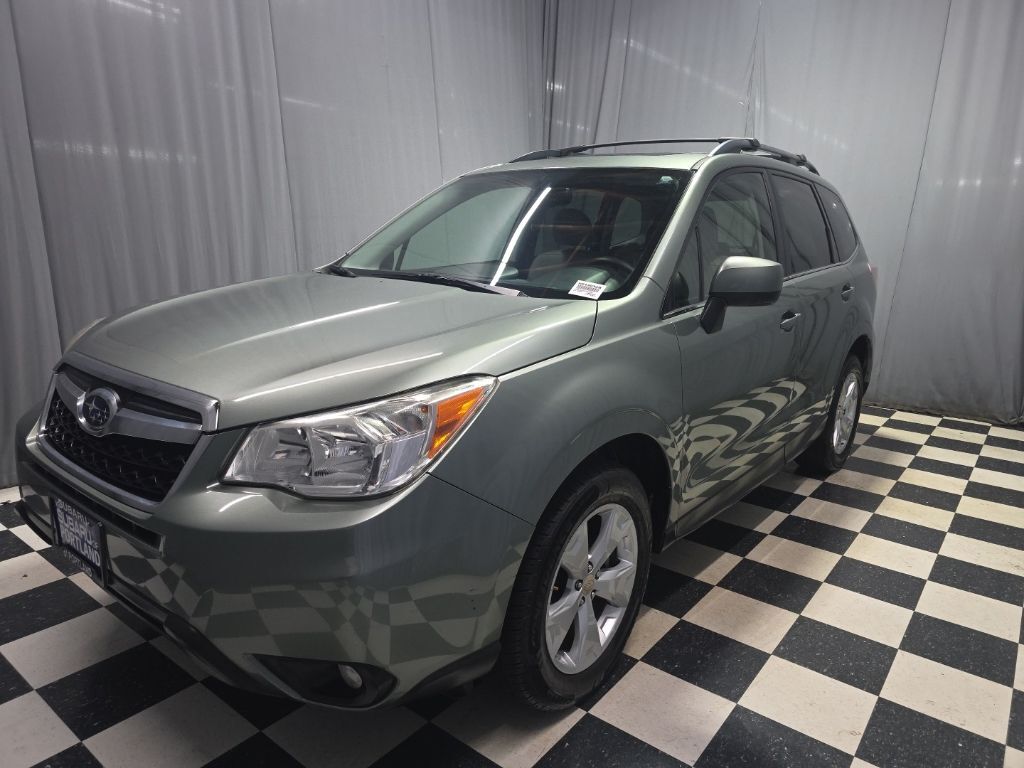 2014 SUBARU Forester