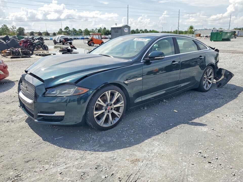 2016 JAGUAR XJ