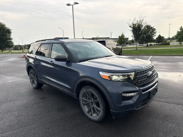 2021 FORD Explorer
