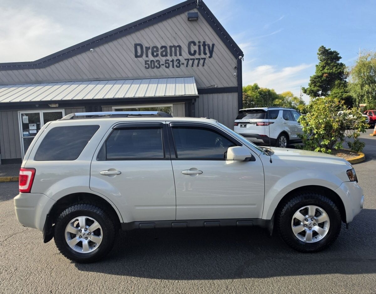 2009 FORD Escape