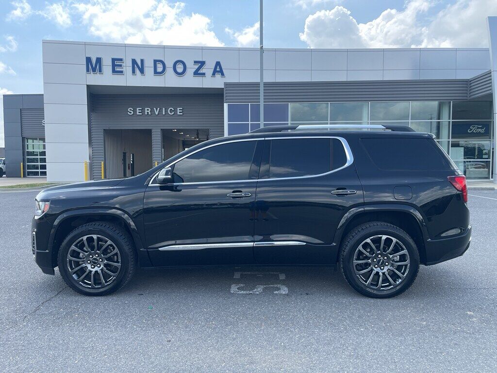 2023 GMC Acadia