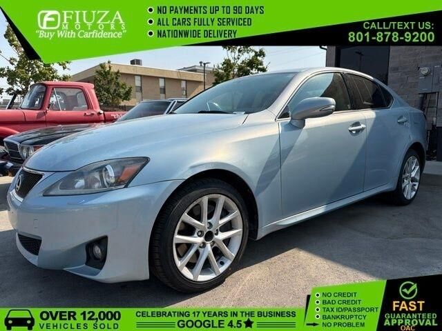 2011 LEXUS IS