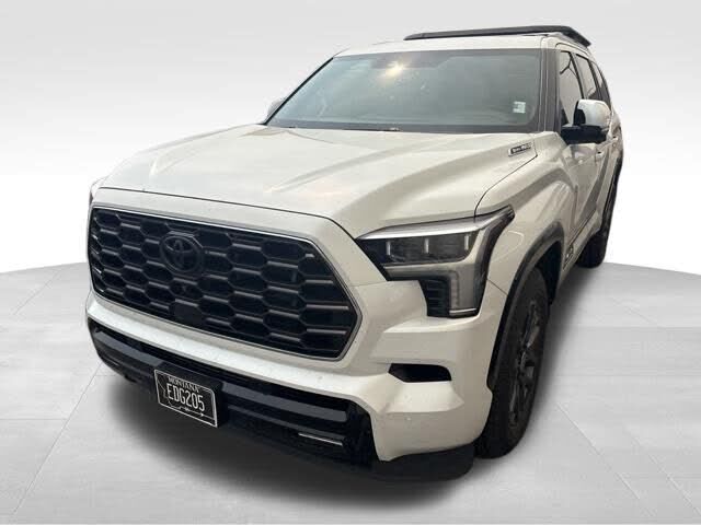 2024 TOYOTA Sequoia