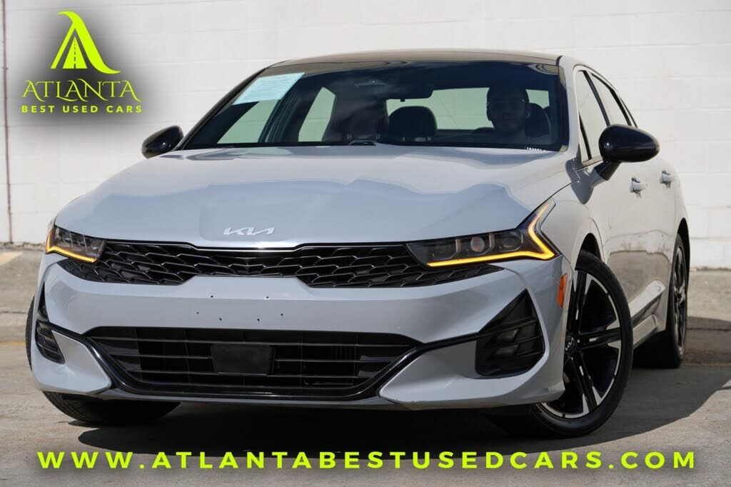 2022 KIA K5