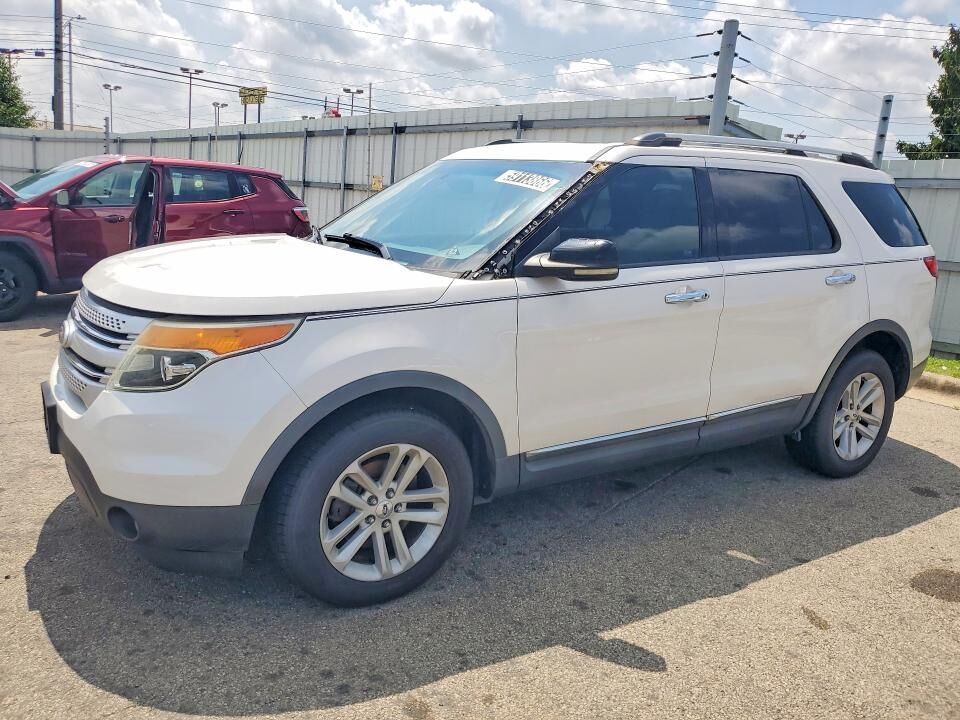 2011 FORD Explorer