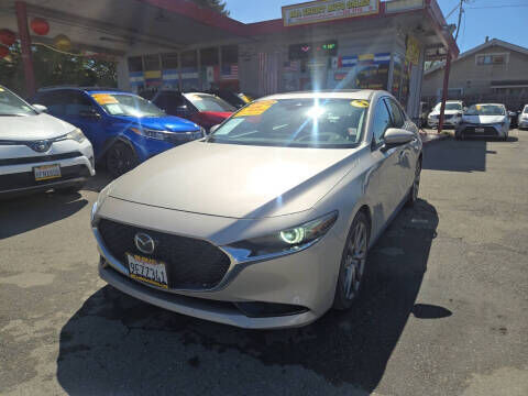2022 MAZDA Mazda3