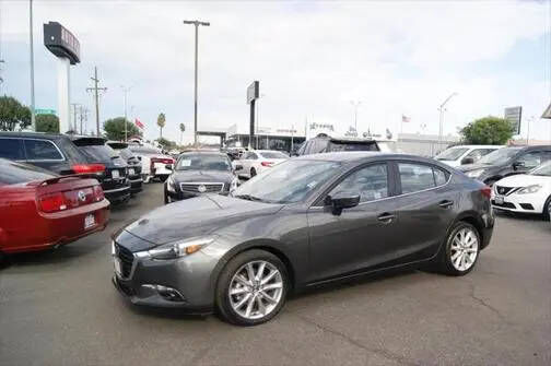 2017 MAZDA Mazda3