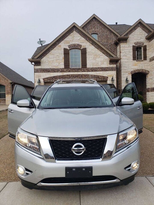 2016 NISSAN Pathfinder
