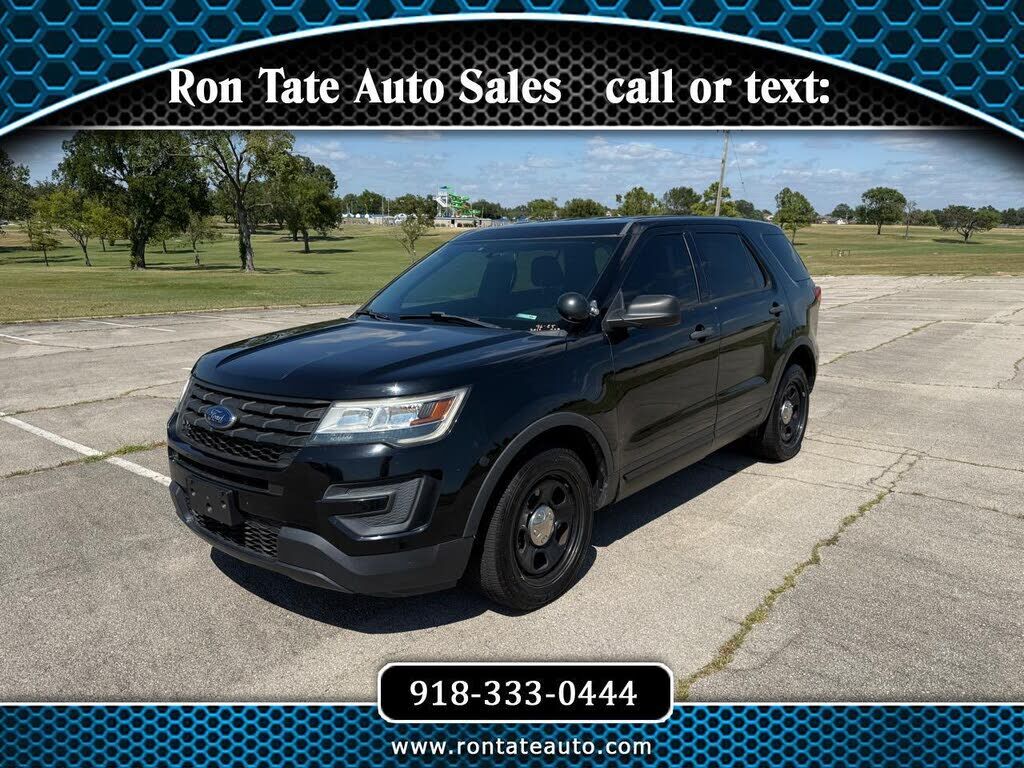 2017 FORD Explorer