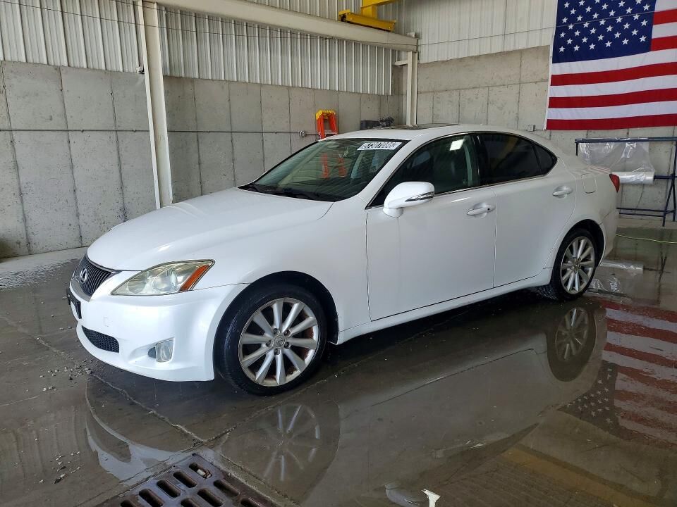 2009 LEXUS IS