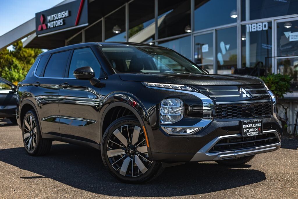2026 MITSUBISHI Outlander