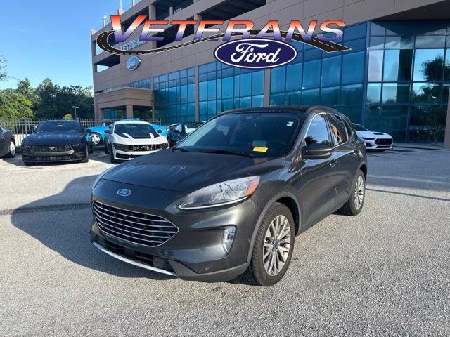 2020 FORD Escape
