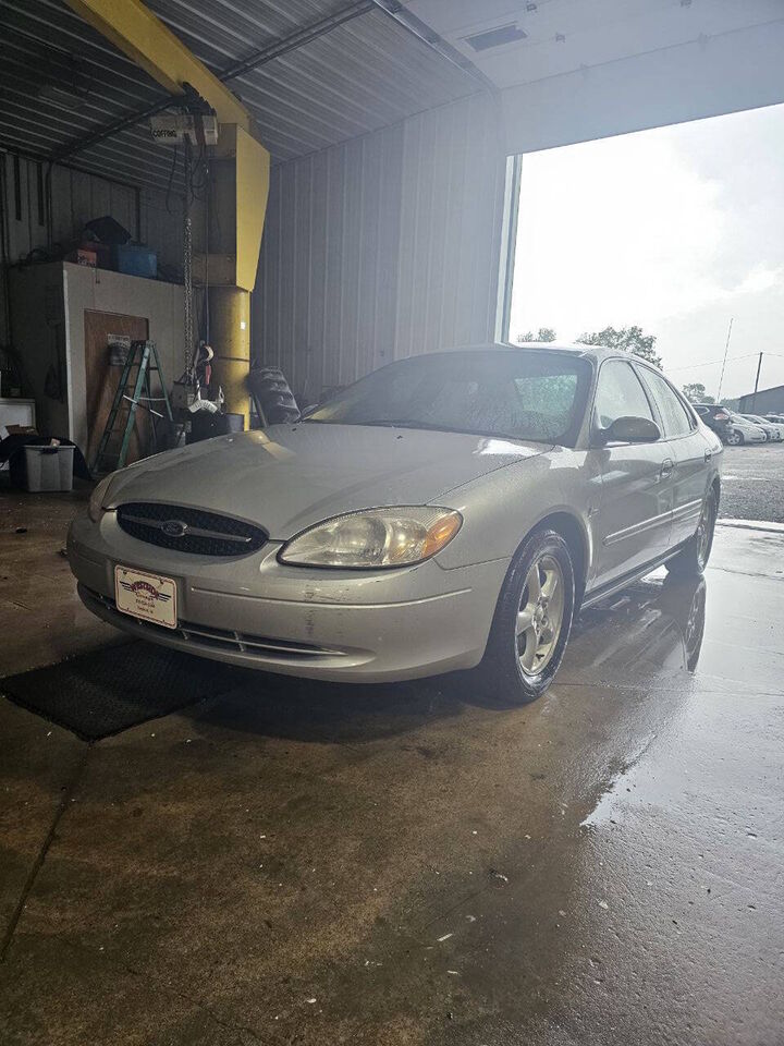 2000 FORD Taurus