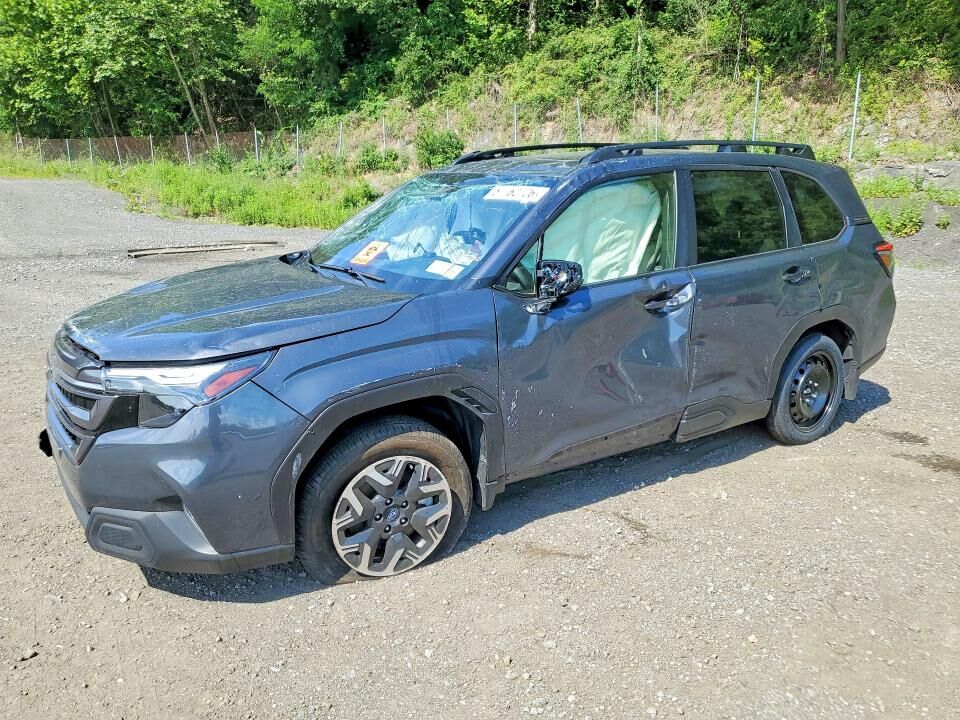 2025 SUBARU Forester
