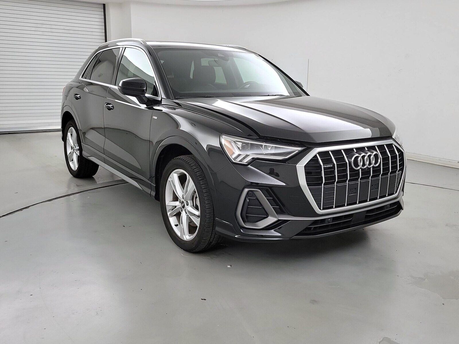 2022 AUDI Q3
