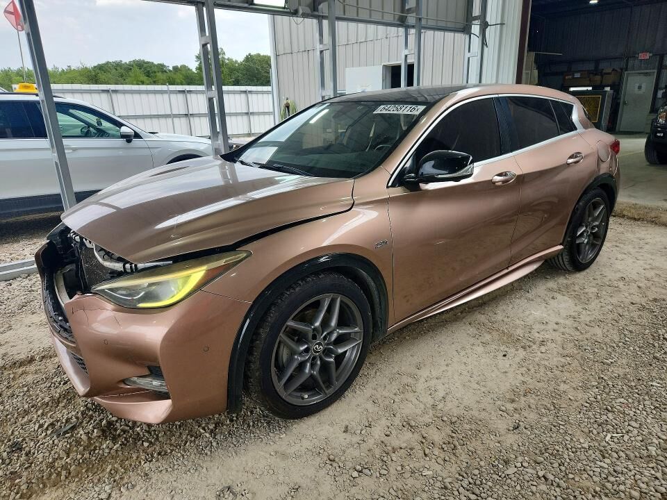 2017 INFINITI QX30