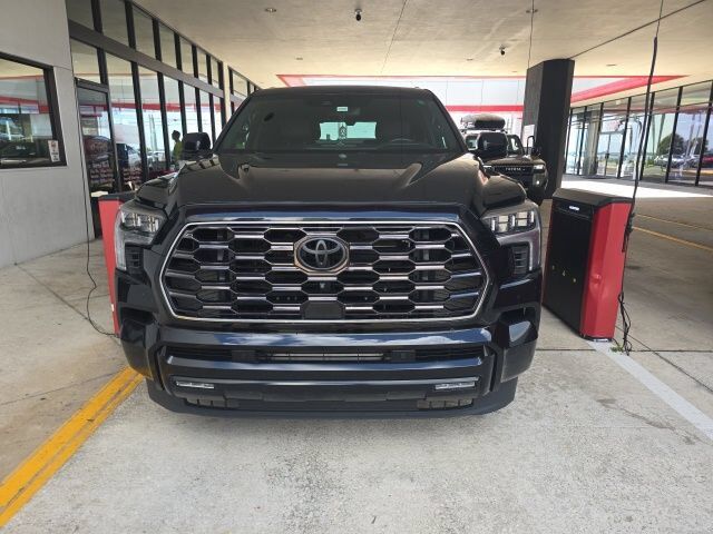 2024 TOYOTA Sequoia