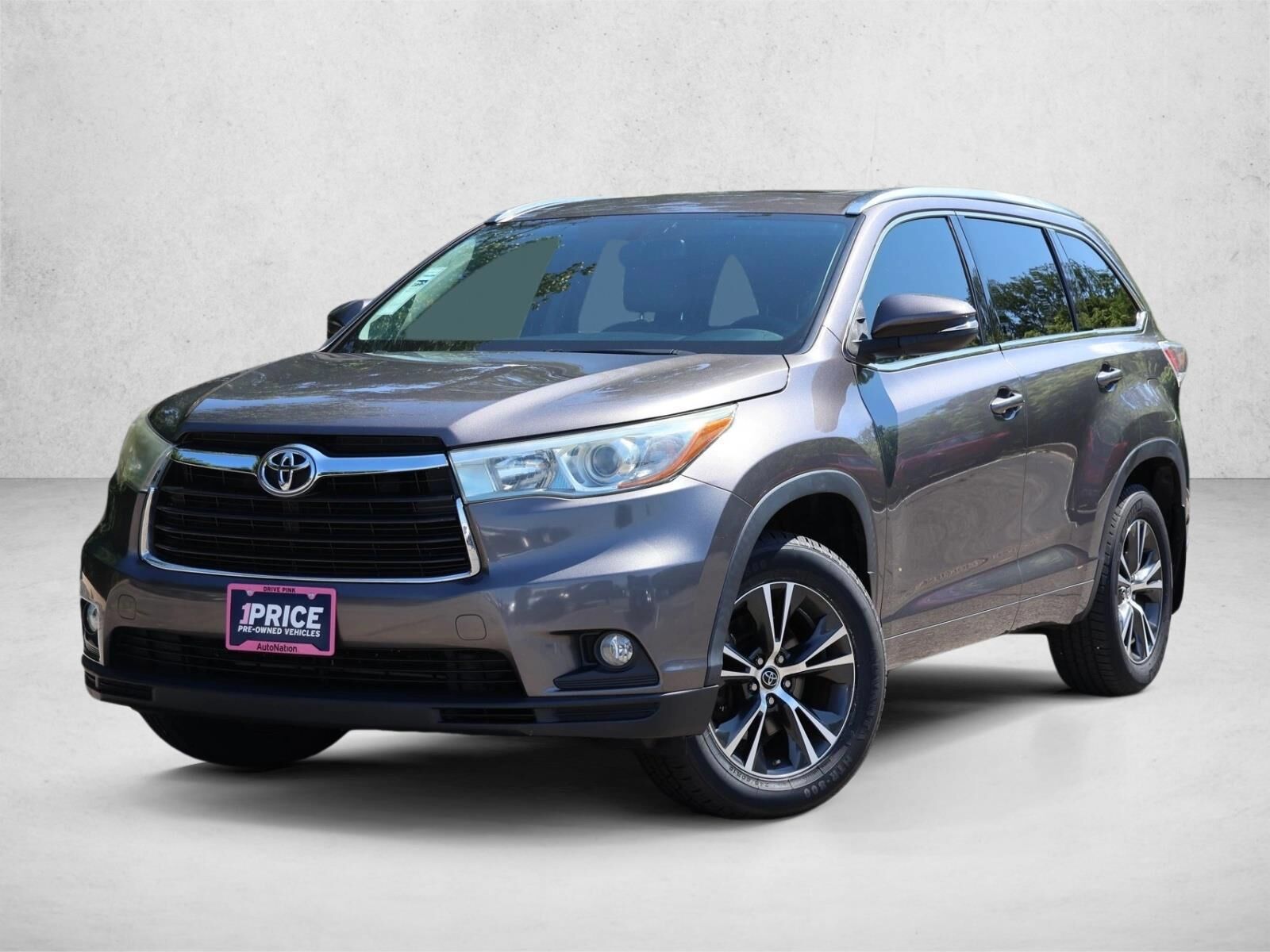 2016 TOYOTA Highlander