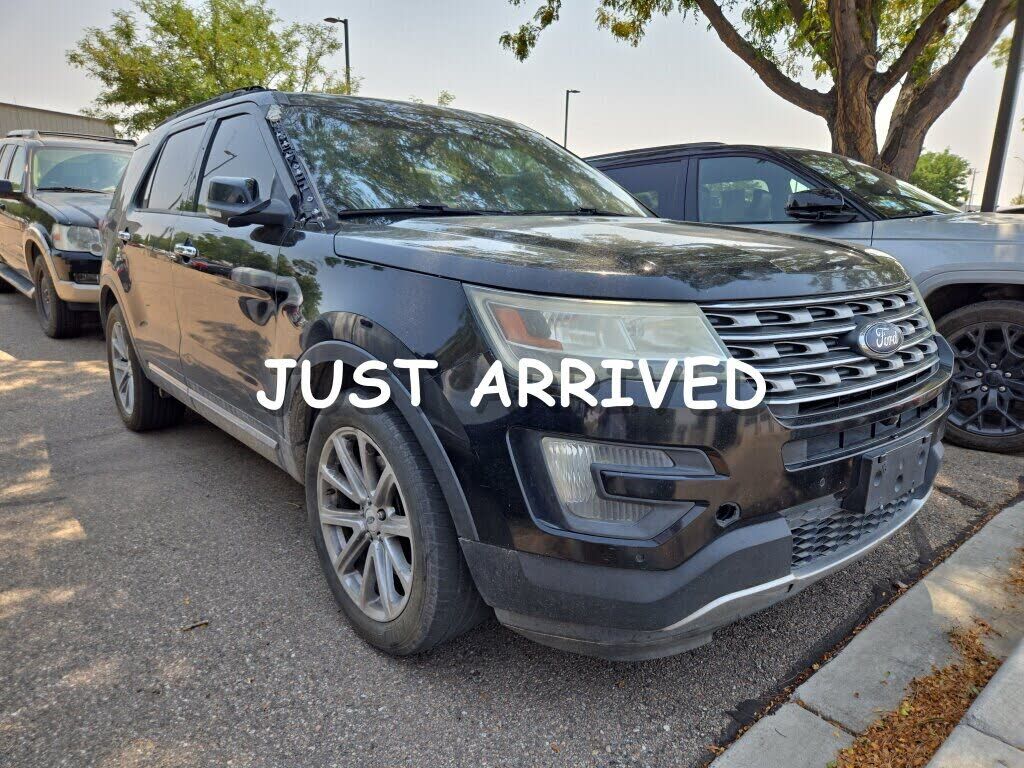 2016 FORD Explorer