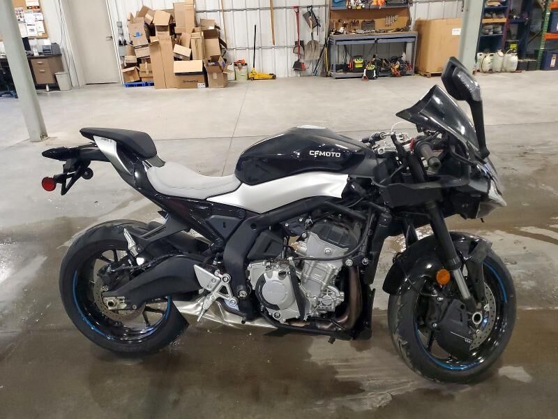 2026 CFMOTO 675SS