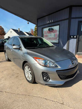 2012 MAZDA Mazda3