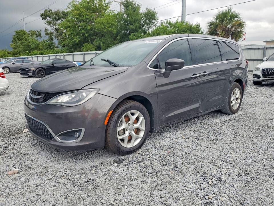 2018 CHRYSLER Pacifica