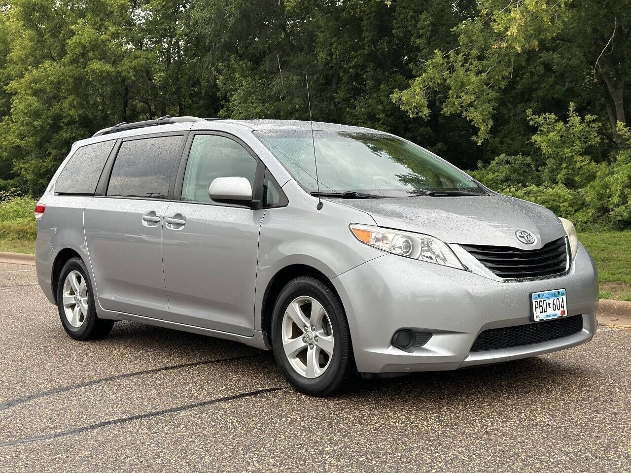 2012 TOYOTA Sienna