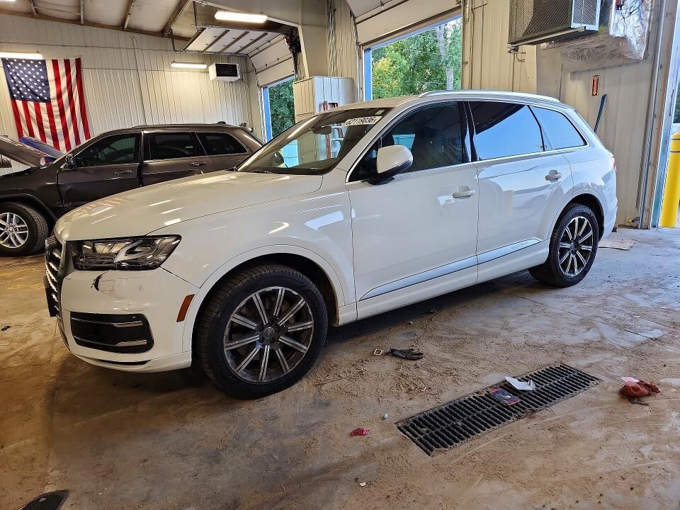 2017 AUDI Q7