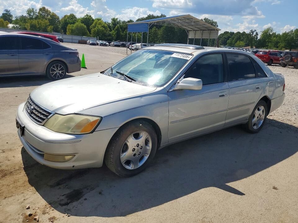 2004 TOYOTA Avalon