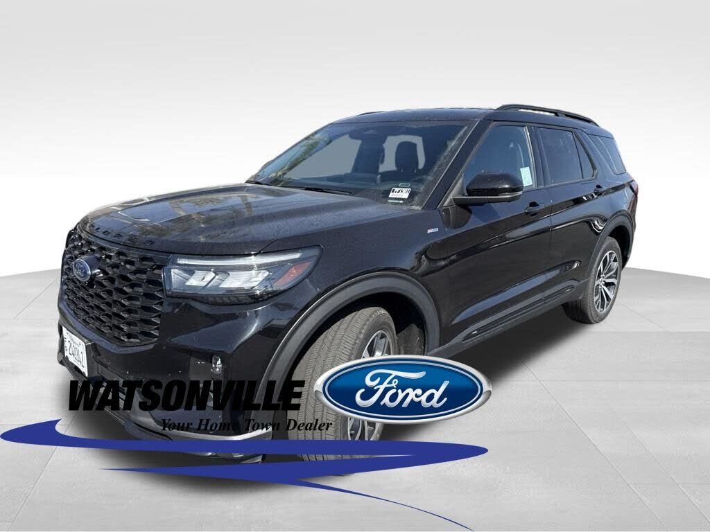 2025 FORD Explorer